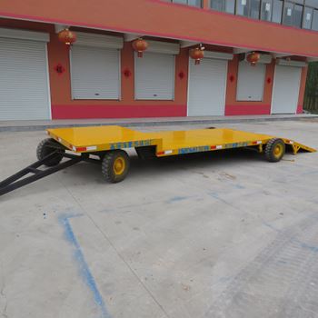 壓路機(jī)平板拖車
